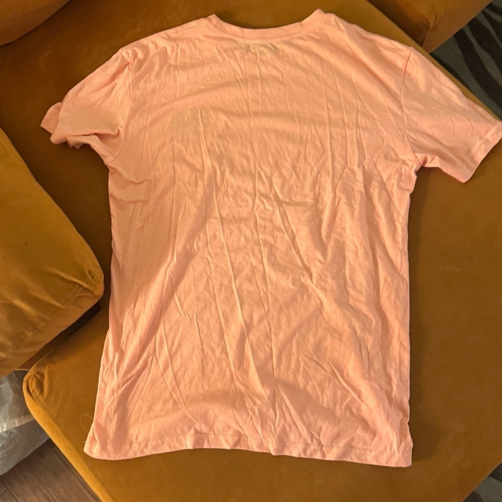 Pacsun PacCares trippy wave embroided t shirt in coral
Orange size Medium - Picture 5 of 7